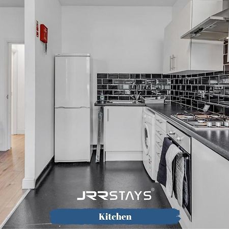 Cardiff Stylish 2 Bedroom Sleeps 6 Wi-Fi - Jrr Stays Bagian luar foto